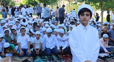 Şanlıurfa'da Hayat namazla güzelleşti