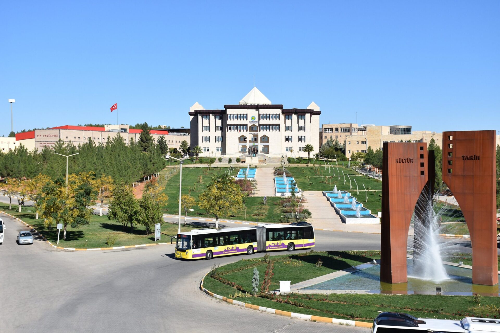 Harran Üniversitesi öğrencileri büt istiyor