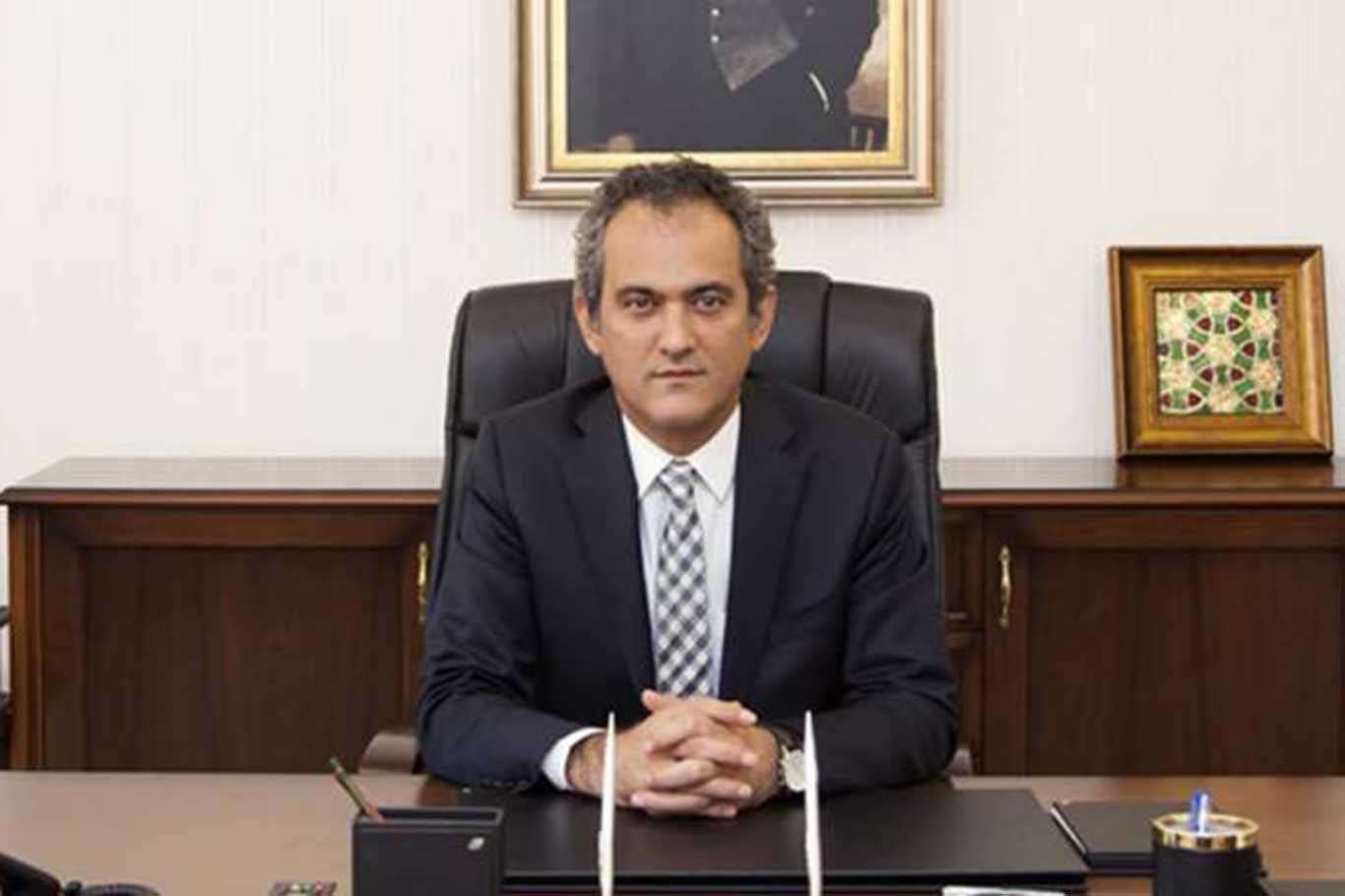 Bakan Özer müjdeyi verdi! Öğretmen ataması yapılacak