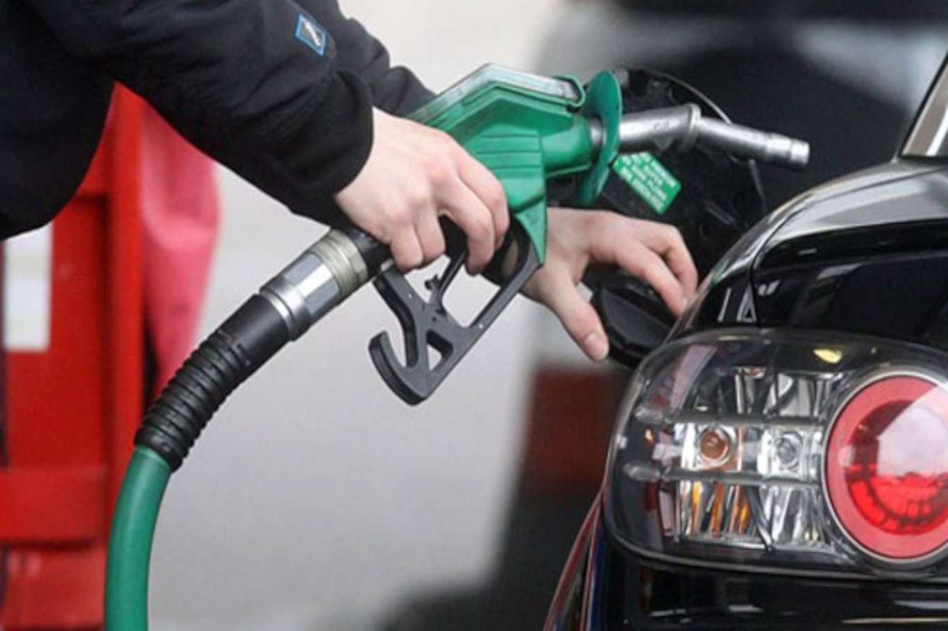 Benzin ve motorin güncel fiyatları nedir?