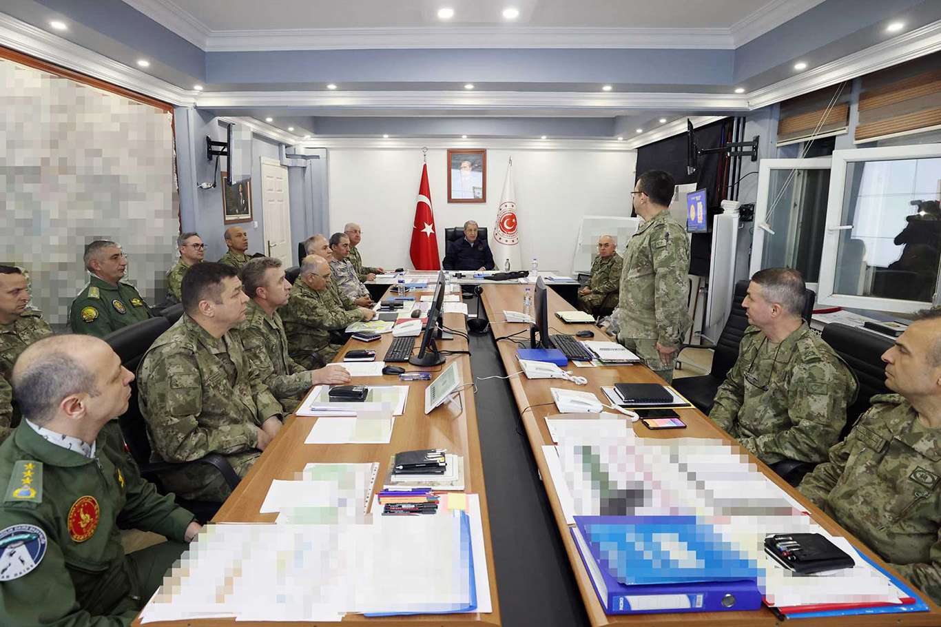 Bakan Akar'dan Pençe Kilit Harekatı açıklaması