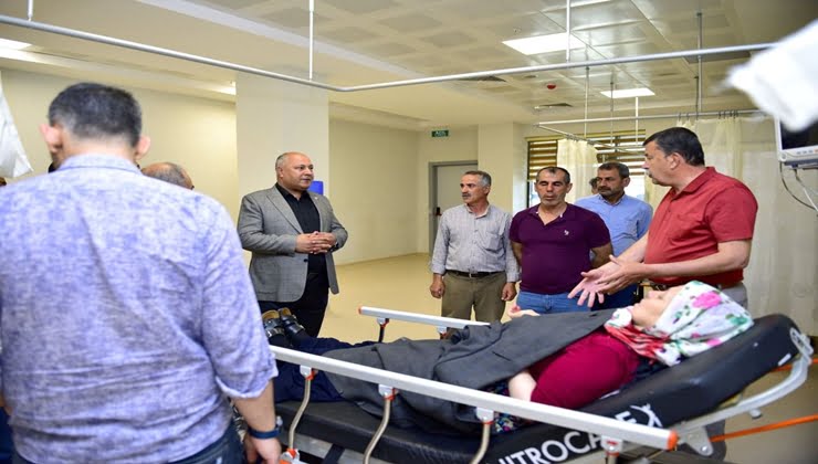 Şanlıurfa'da sınırı aşan mermi vatandaşa isabet etti