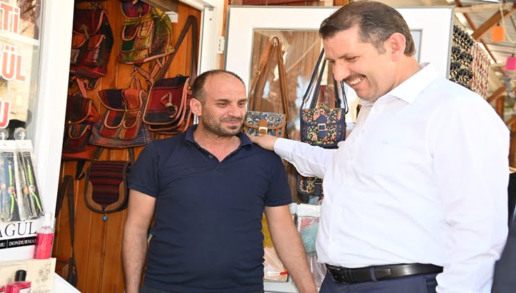Vali Ayhan: Halfeti'de esnaf ve vatandaşlarla buluştu