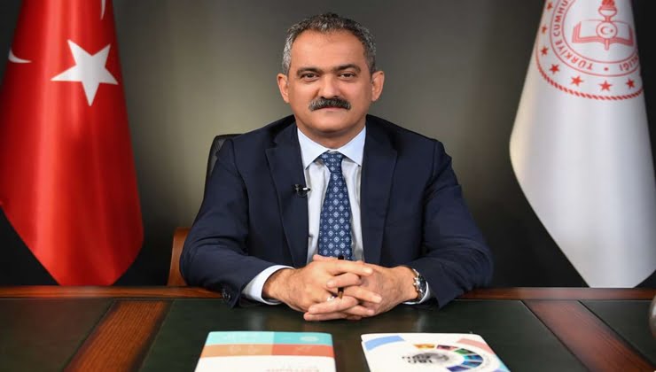 Bakan Özer'den öğretmen atamalarına ilişkin açıklama
