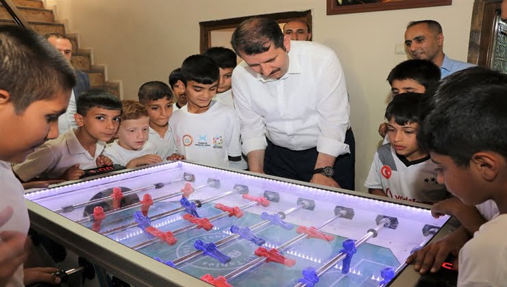 Vali Ayhan Siverek'te temaslarda bulundu