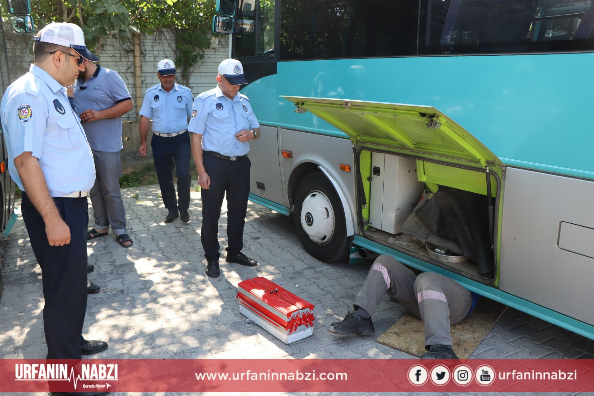 Şanlıurfa'da zabıta otobüs kornalarını söktü!
