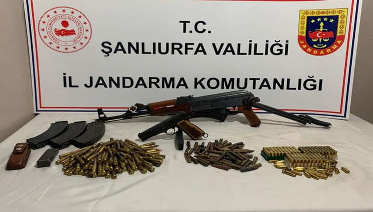 Şanlıurfa'da uzun namlulu silah ve mühimmat ele geçirildi