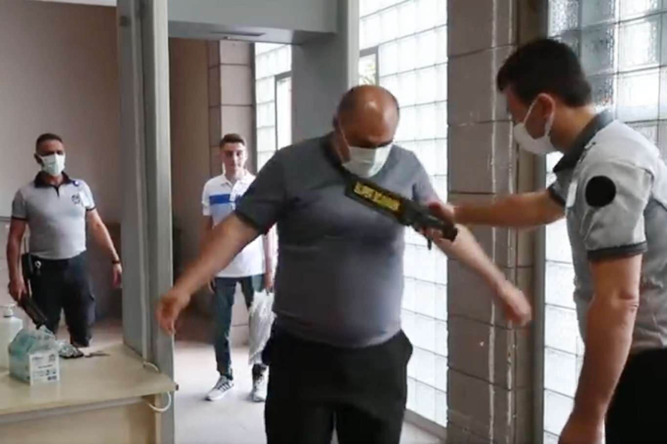 Hastanelere kapı güvenlik sistemleri kurulacak