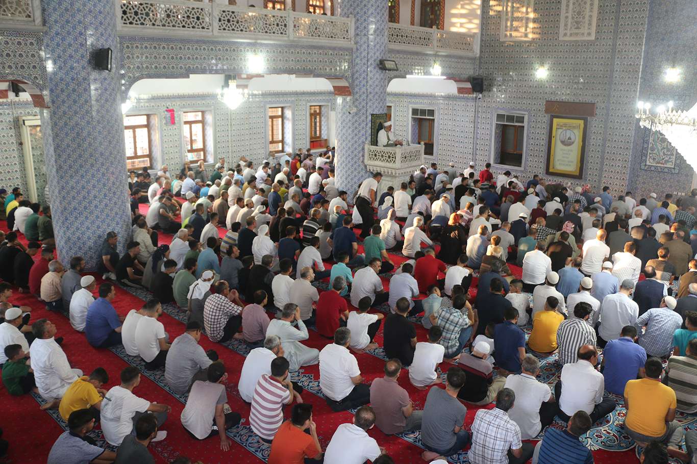 Şanlıurfa'da bayram namazı kılındı
