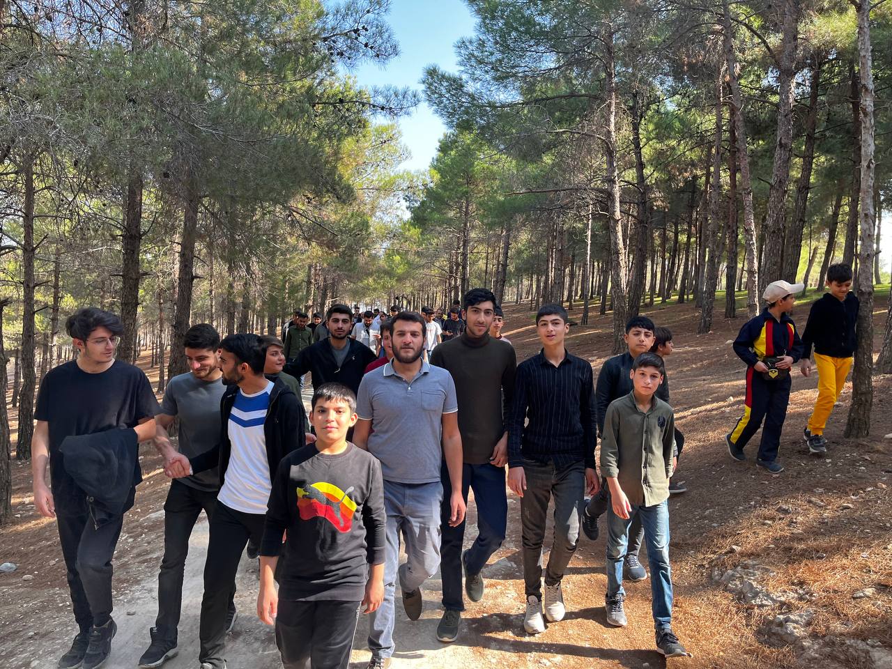 Hür Gençlik Şanlıurfa'da doğa yürüyüşü düzenledi