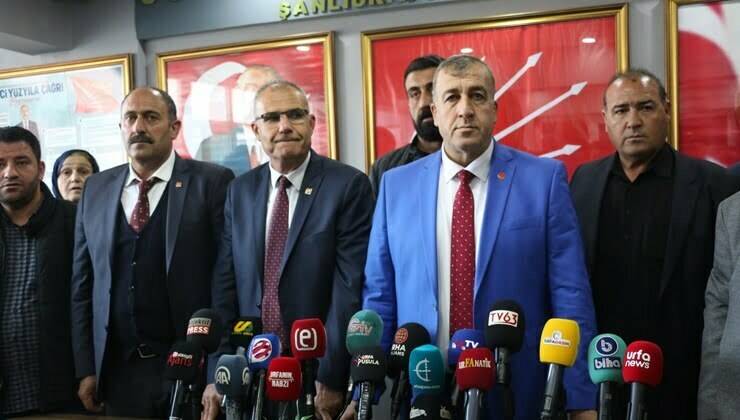 Aracına mermi bırakılan Başkan görevi devraldı