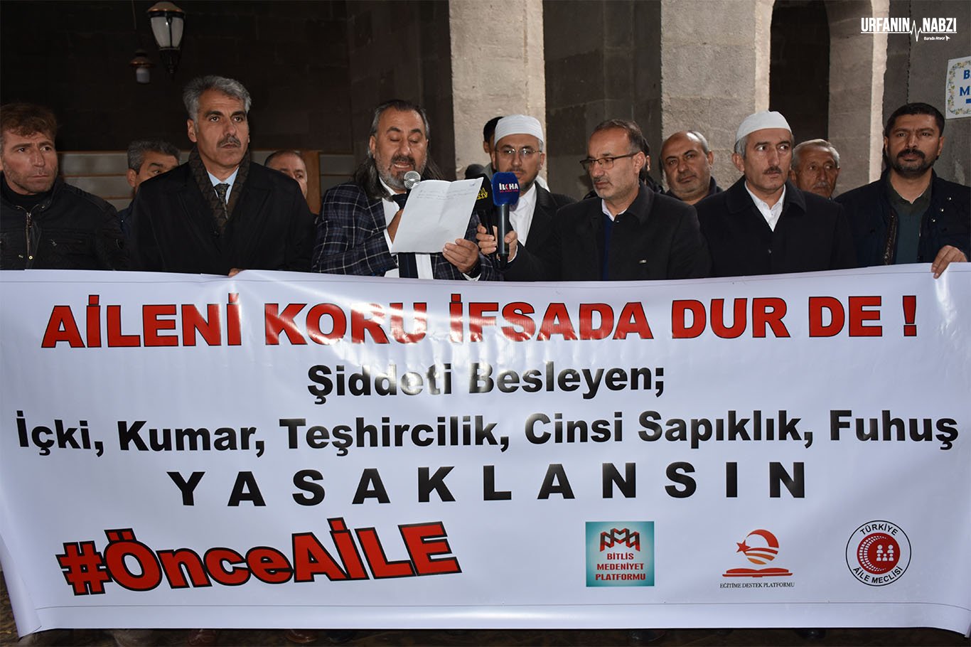 Bitlis’te aileyi ifsad eden yasa ve oluşumlara karşı basın açıklaması düzenlendi