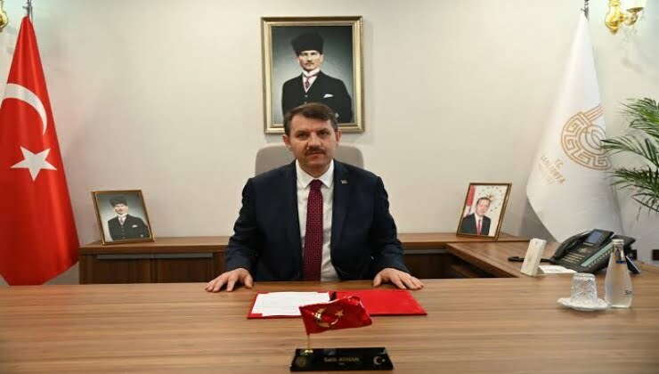 Vali Ayhan'dan “Çalışan Gazeteciler Günü” mesajı