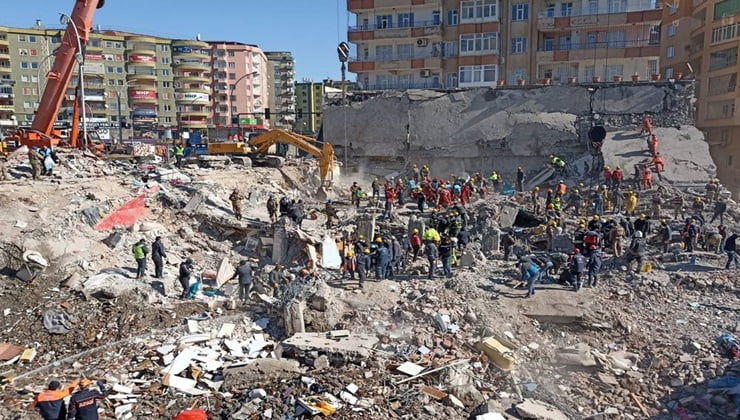 AFAD depreme ilişkin merak edilen soruları cevapladı