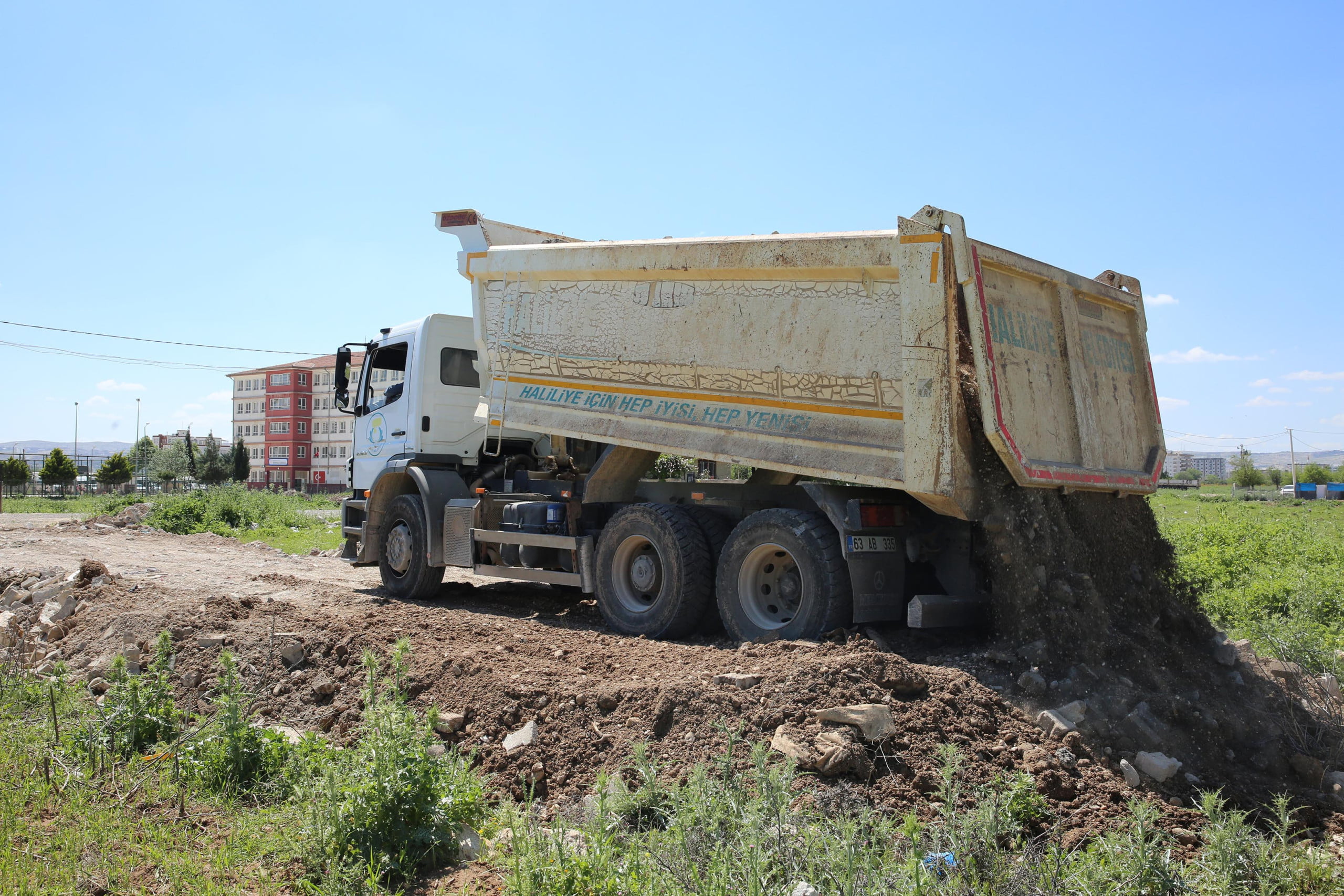 Haliliye'de üst yapı çalışmaları devam ediyor