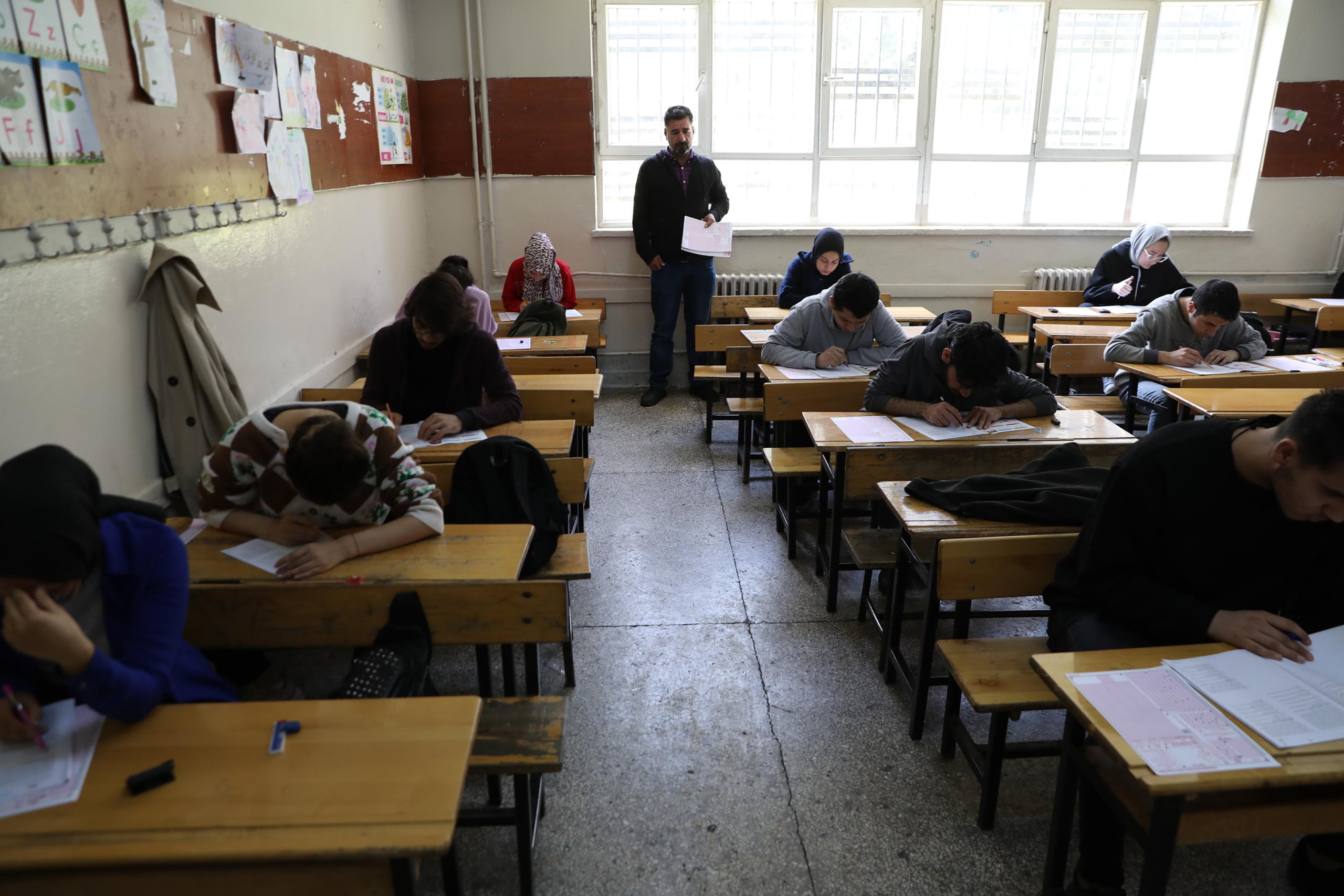 Haliliye Belediyesi ile gençler üniversite sınavına hazırlanıyor