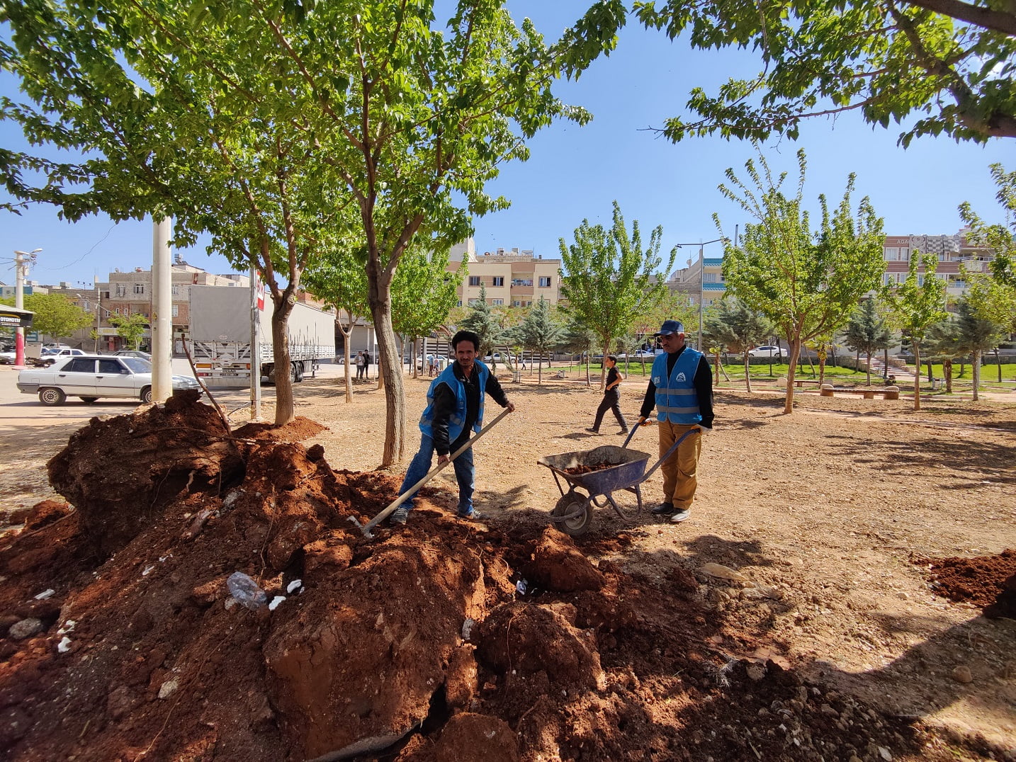 Eyyübiye'de selden etkilenen parklar yenileniyor