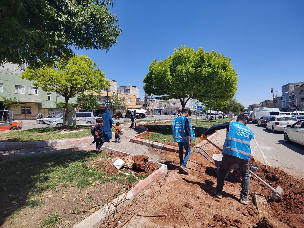 Şanlıurfa'da selden zarar gören parklar onarılıyor