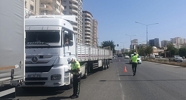 Şanlıurfa'da ağır taşıtlar denetlendi