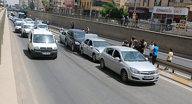 Şanlıurfa'da maddi hasarlı zincirleme kaza