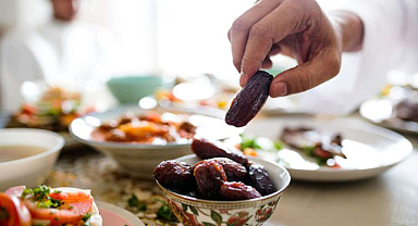 Âşûrâ orucu küçük günahlara kefaret olur