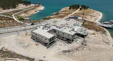 Bozova'da kayıkhane yapımında sona gelindi