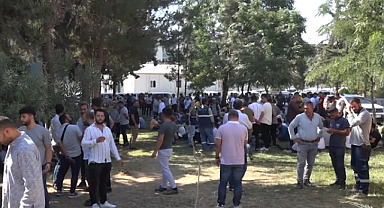 Urfa'da DEDAŞ işçileri eylem yaptı