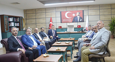 Belediye Başkanlarından Müdür Sultanoğlu'na ziyaret