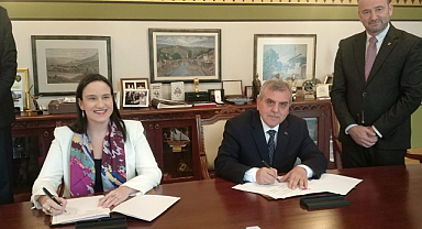 Beyazgül Saraybosna Belediye Başkanı Karic ile görüştü