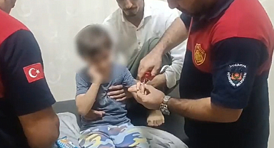 Parmağına sıkışan yüzüğü itfaiye ekipleri çıkardı