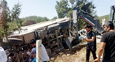 Cenaze namazı kılarken öldüler