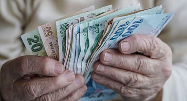 Emekli maaşına zam mı geliyor!