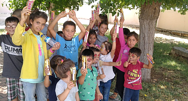 İmam Hatip Yıldız, çocukları camiye kazandırmak için çabalıyor