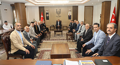 Muhtarlar günü münasebetiyle Vali Şıldak muhtarları ağırladı