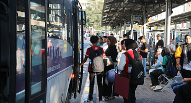 Şanlıurfa halkı toplu taşımada sefer sayısının artırılmasını istiyor