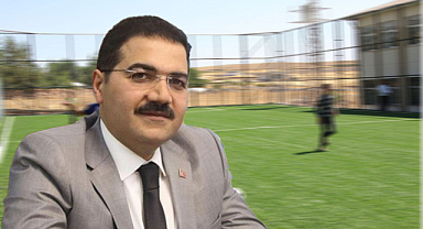 Canpolat: 21 adet halı sahayı gençlerimizin hizmetine sunduk