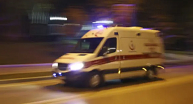 Şanlıurfa'da otomobil ile kamyonet çarpıştı: 4 yaralı