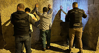 Şanlıurfa'da uyuşturucu satıcılarına darbe: 340 kişi yakalandı