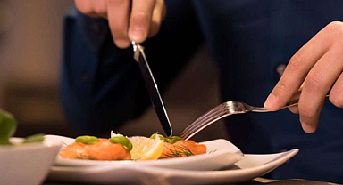 Yediği yemeğin parasını ödemeyen kaymakama soruşturma