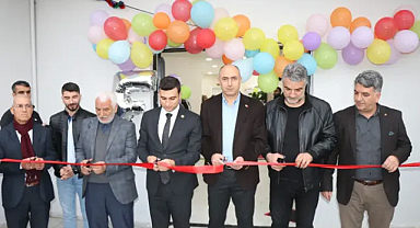 Bozova'da yeni bir spor salonunu ilçeye kazandırıldı.