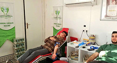 Erdemli Gençlik Kulübü'nden kan bağışı