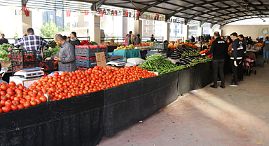 Haliliye Belediyesinin kompleksleri esnafı ve vatandaşı memnun etti