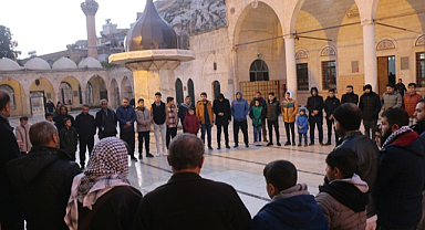 Hür Gençlik Balıklıgöl dergah camisinde buluştu