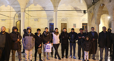 Hür Gençlik Şanlıurfa sabah namazında buluştu