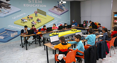 Şanlıurfa'da robotik eğitim kodları ile yazılımcılar yetiştiriliyor