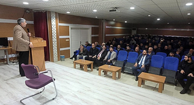 Halfeti'de bağımlılıkla mücadele semineri verildi