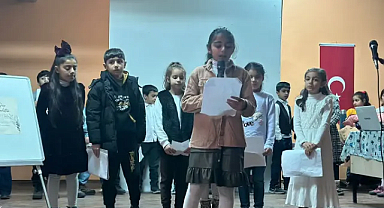 İlkokul öğrencileri Filistin için şiir okudu