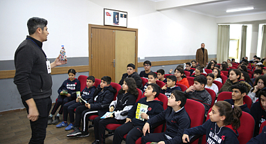 Karaköprü'de genç nesil temiz gelecek için eğitiliyor