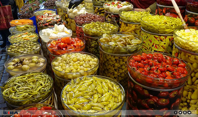 Uzmanlar tavsiye ediyor: Hastalıklara karşı turşu tüketin!