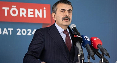 Bakan Tekin'den sınıf tekrarı ve devamsızlıkla ilişkin açıklama!